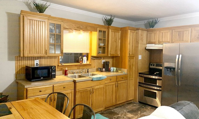 Purvis Casa | Bungalow Pecan Orchard