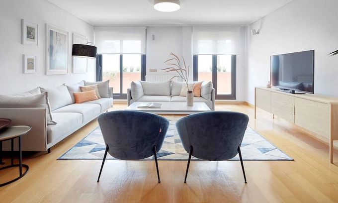 Antiguo Apartamento | Peine del Viento by FeelFree Rentals