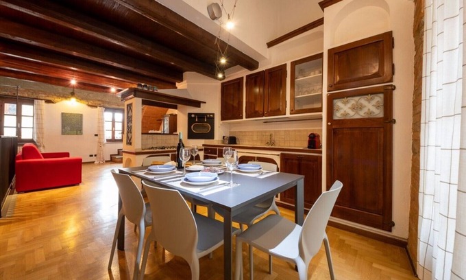 La Morra Apartamento | PEIRAGAL apartment in the historic center