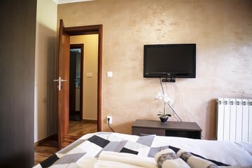 Glavatske Kucice Apartamento | Pejovic Residence in Budva