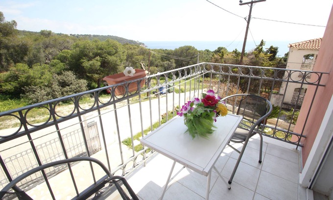 Agia Marina Apartamento | Pelagos Studio 3 by Frangki