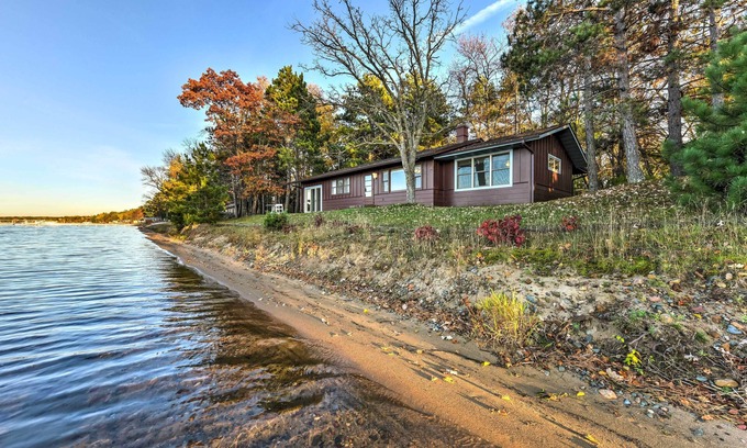 Merrifield Cabina | Pelican Lake Cabin con impresionantes vistas del atardecer!