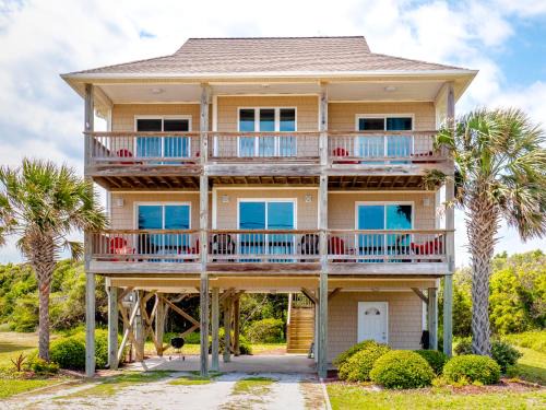 Ocean City Beach Casa | Pelican Palms