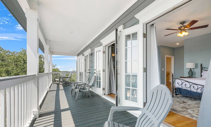 Ocean Springs Apartamento | Pelican View Beach House - Private Beach!!