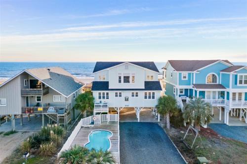 Holden Beach Casa | Pelican Watch Brunswick Vacation Rentals Ocean front with heated pool