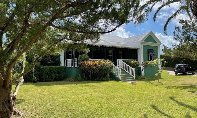 Pembroke Casa | Pembroke Villa - Business and Vacation Home