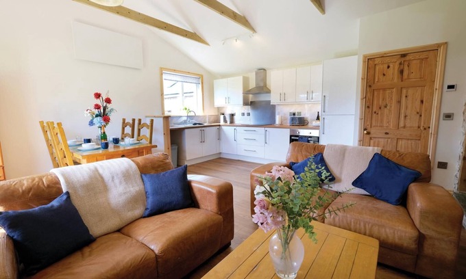 Llanrhidian Higher Cabaña | Pen Dragon - 2 Bedroom Cottage - Pen-Clawdd