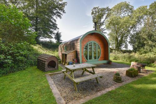 Axminster Casa | Pendragon Pod