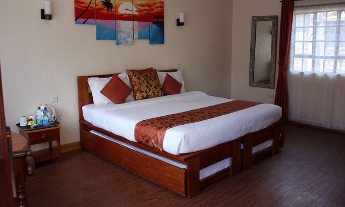 Nanyuki Casa | Penguin House Nanyuki