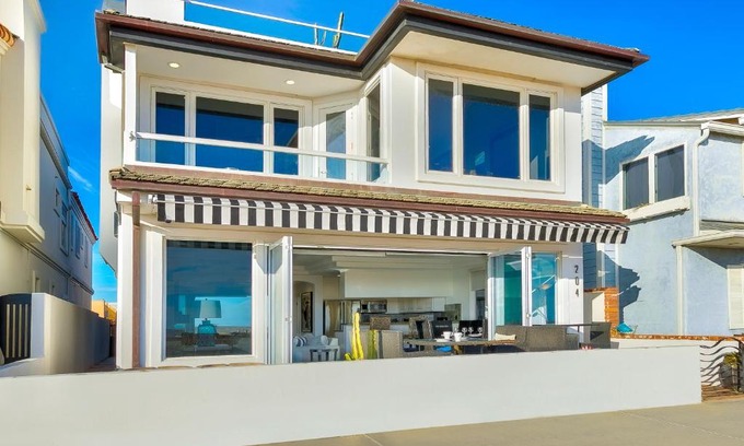Balboa Peninsula Casa | Peninsula Gem