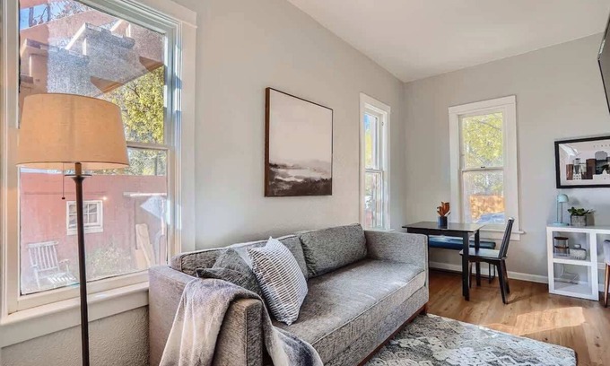 Washington Park West Apartamento | Penn by Modern Midstay / Heart of Wash Park! #P2