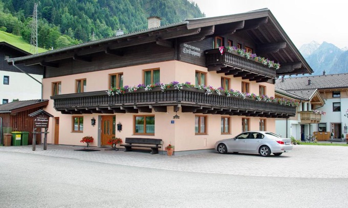 Kaprun Casa | Pension Christophorus
