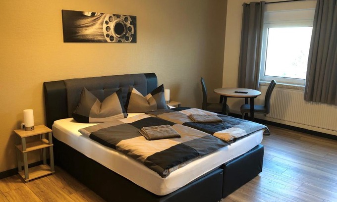 Koelleda Cama Y Desayuno | Pension Flying Ranch