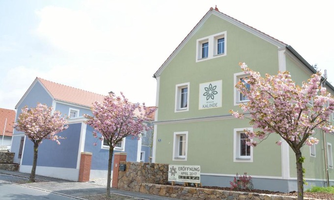 Weinboehla Casa | Pension Kalinde