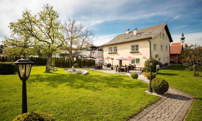 Schoerfling am Attersee Cama Y Desayuno | Pension Knoll
