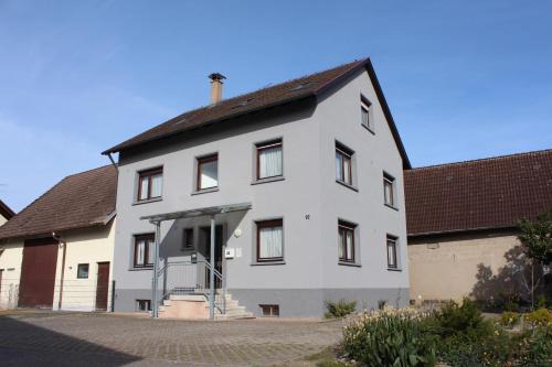 Steinmauern Casa | Pension Mavi