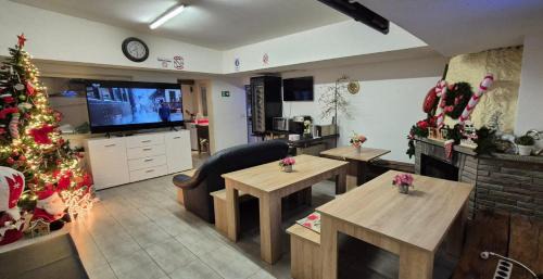 Rhein-Erft-Kreis District Casa | Pension Mediterrano