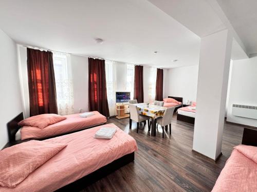 Lutherstadt Eisleben Cama Y Desayuno | Pension NV