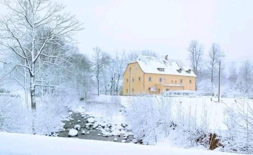 Bily Potok Casa | Pension Poledník