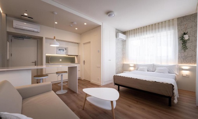 Quintanaduenas Casa | PENSION QUINTA EL RETIRO Habitación tipo Apartamento