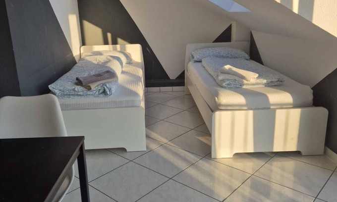 Bergen Enkheim Apartamento | Pension Seckbach