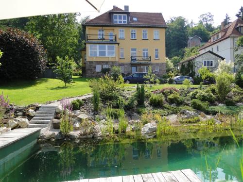 Waltershausen Casa | Pension Villa am Burgberg