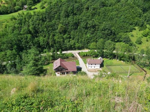 Rebra Apartamento | Pensiune agroturistica "LA MOARA"