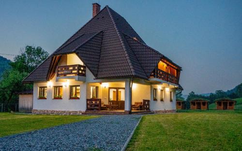 Vidra Casa | Pensiunea Casa Iancului