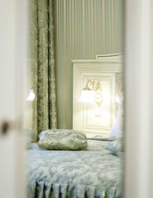 Valea Lupului Casa | Pensiunea Crystal II