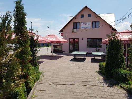 Rosiorii de Vede Casa | Pensiunea Family Zone