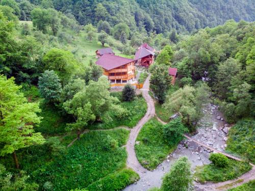 Salciua de Jos Casa | Pensiunea Huda lui Papară