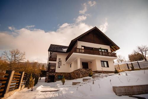 Rodna Casa | Pensiunea La Rusu