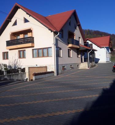 Sucevita Casa | Pensiunea Mariana