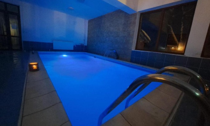 Bran Hotel | Pensiunea Montan din Bran,sat Simon SPA indoor