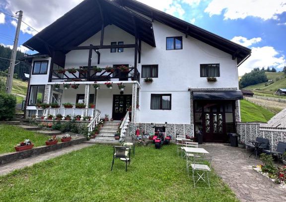 Moeciu de Sus Casa | Pensiunea Rodica