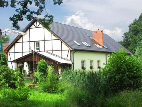 Trzciniec Casa | Pensjonat Kalina Komorze