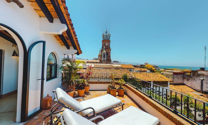 Proyecto Escola Condominio | Condominio 2BD en alquiler en el centro de la ciudad, Puerto Vallarta