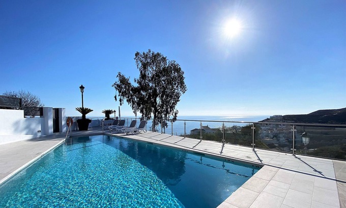 Nerja Apartamento | Penthouse Balcon del Mar Deluxe 1 by Casasol