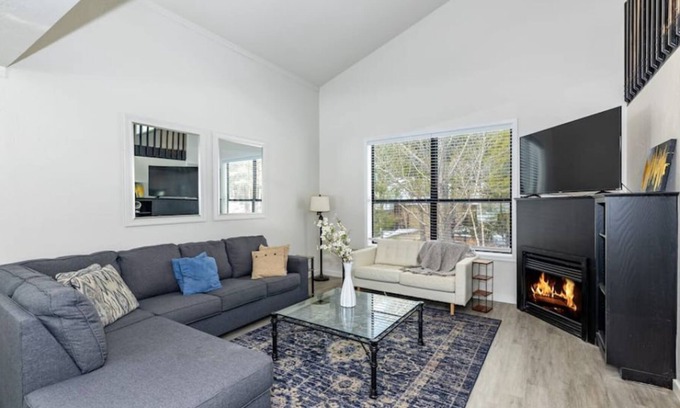 Flagstaff Casa | Penthouse in the Pines