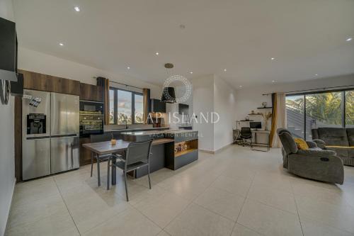 Pereybere Apartamento | Penthouse proche Plages, Restaurants & Supermarché