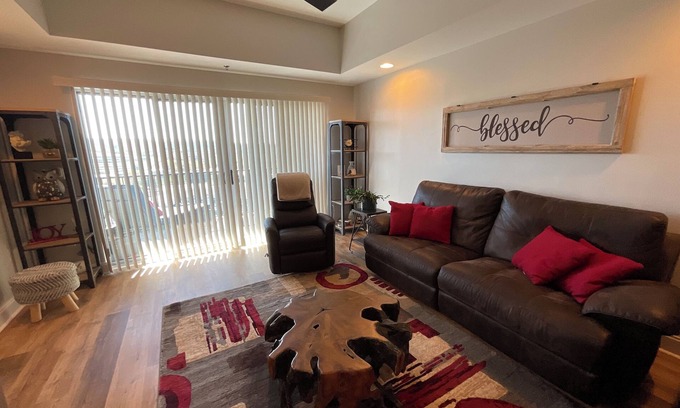 Bristol Condominio | Peaceful Retreat-Condo in Bristol-3 BR, 3BR