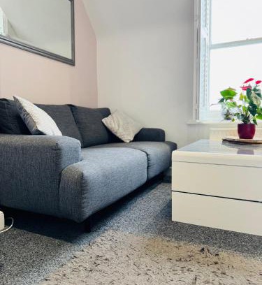 St Leonards-On-Sea Apartamento | Penthouse Suite, Sea View, Close to Shops, Beach and Train