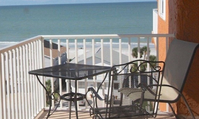 Redington Shores Condominio | Ático con vistas a la costa del Golfo de Steh e Inps a la playa: ¡Date prisa!