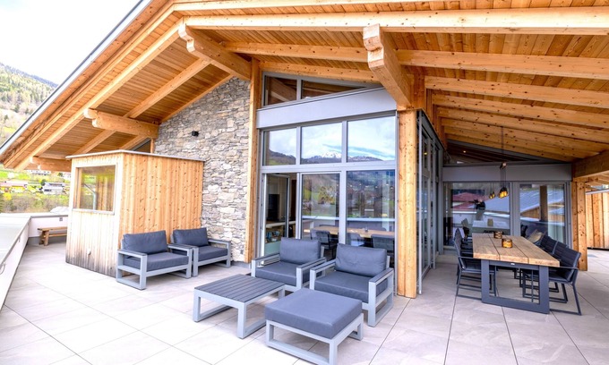Sankt Lorenzen ob Murau Apartamento | Penthouse with big terrace and outdoor sauna