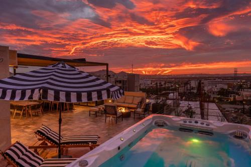 El Tezal Apartamento | Penthouse with Private Jacuzzi in Villa San Lucas