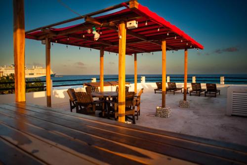 Majahual Apartamento | Penthouse with Roof Top Terrace
