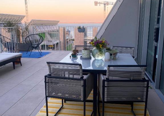 Marvila Apartamento | Penthouse with stunning river views
