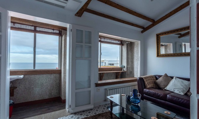 La Coruna Apartamento | Ático con terraza y vistas al mar.