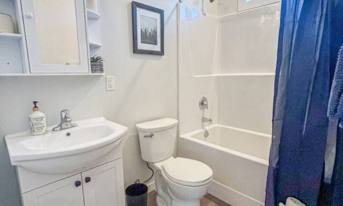Okanagan-Similkameen Apartamento | Penticton Guesthouse with King Bed
