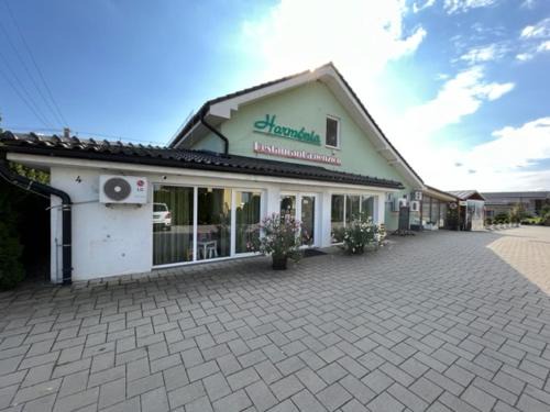 Ostratice Casa | Penzión a Reštaurácia Harmónia Ostratice